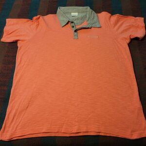 MENS SIZE XL. COLOMBIA POLO TOP.